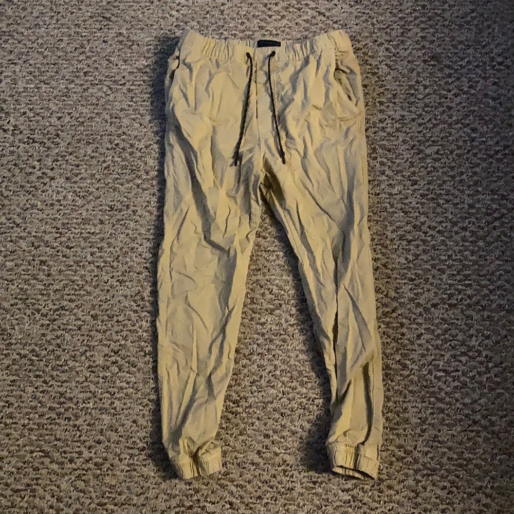American eagle joggers